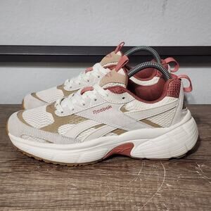 Reebok Chaos Women's Athletic Running Shoes Sneakers Size 7.5 White